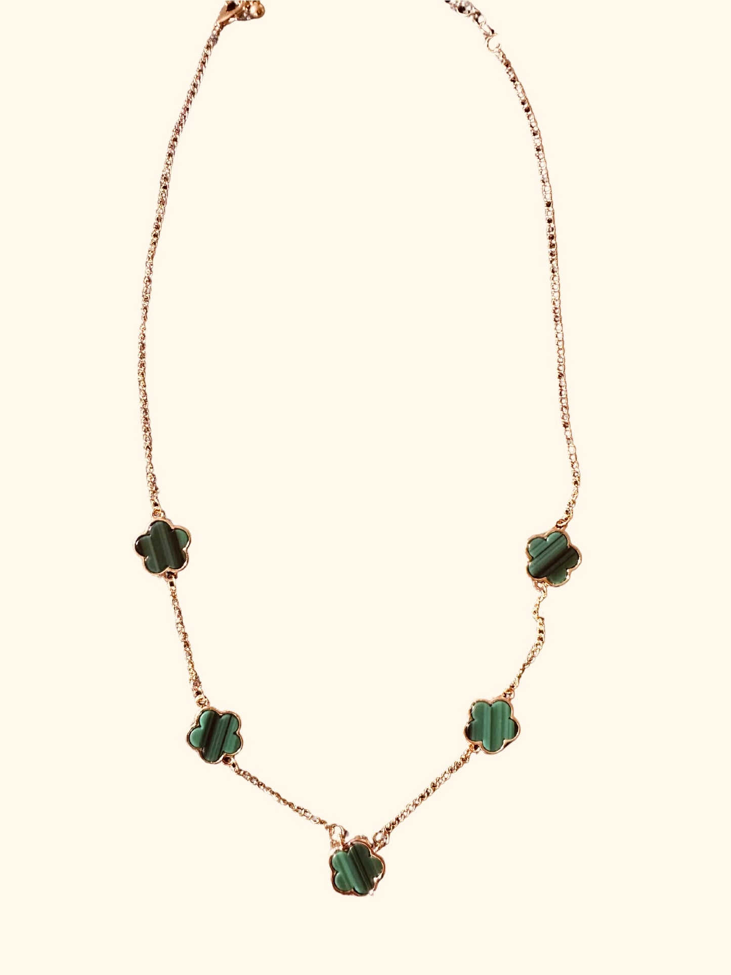 Collier trèfle